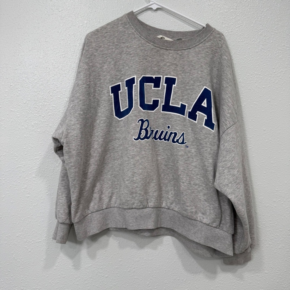 H&M‎ UCLA Bruins Grey Crewneck Sweatshirt Womens XL Oversized Fleece Pullover